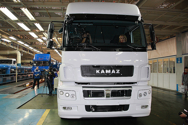 kamaz 5490