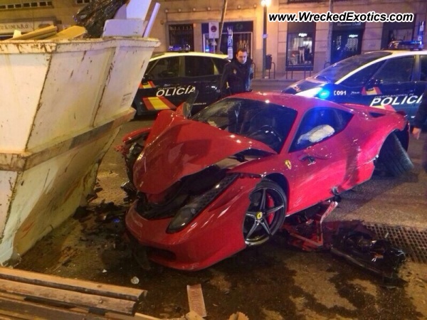 авария Ferrari 458 Italia