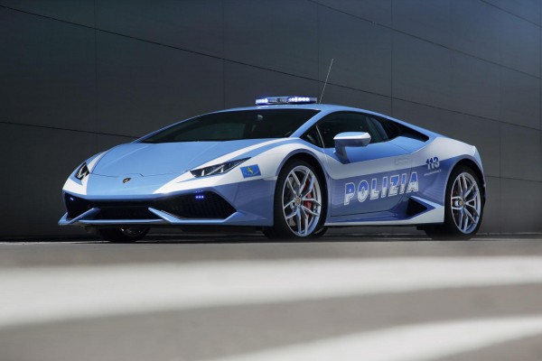 Полицейский Lamborghini Huracan