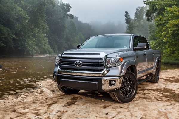 2015 Toyota Tundra Bass Pro Shops Off-Road Edition,