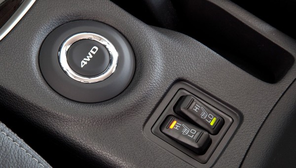 Mitsubishi-Outlander-2