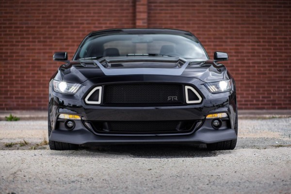 2015-Ford-Mustang-RTR-3