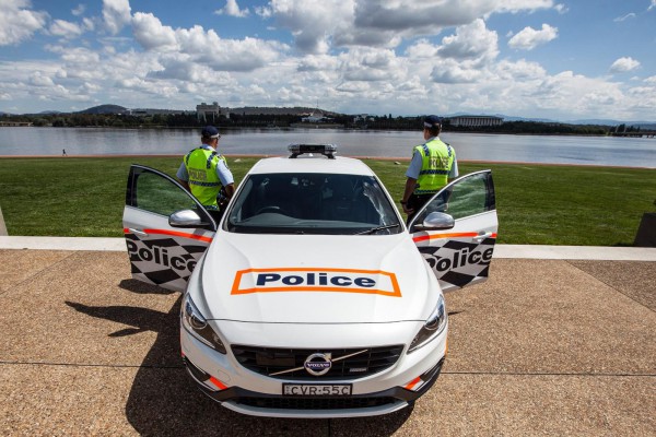 полиция тестирует  Volvo S60 от Polestar