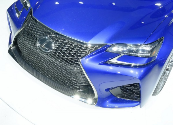 Lexus-GS-F-16