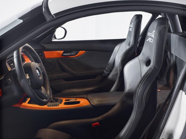 16240059691810420173