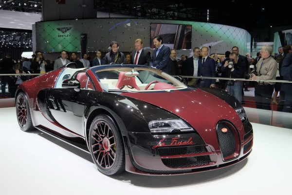 последний Bugatti Veyron