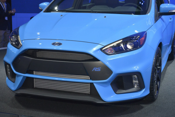 2016-Ford-Focus-RS-5