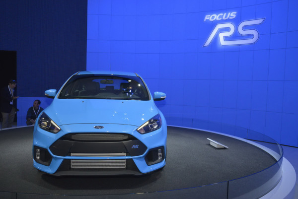 2016-Ford-Focus-RS-6