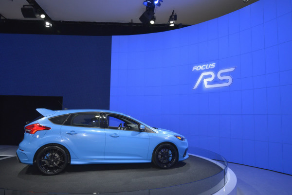 2016-Ford-Focus-RS-8