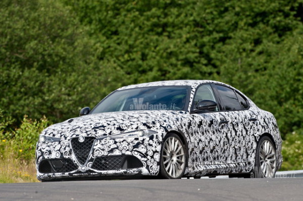 alfa-romeo-giulia-2015-spy_4 alfa-romeo-giulia-2015-spy_4