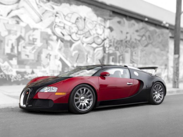 первый Bugatti Veyron