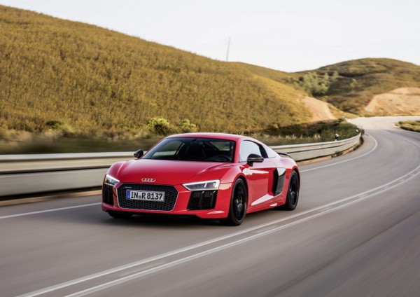 VIDEO-New-Audi-R8-gets-another-promo-1024x724