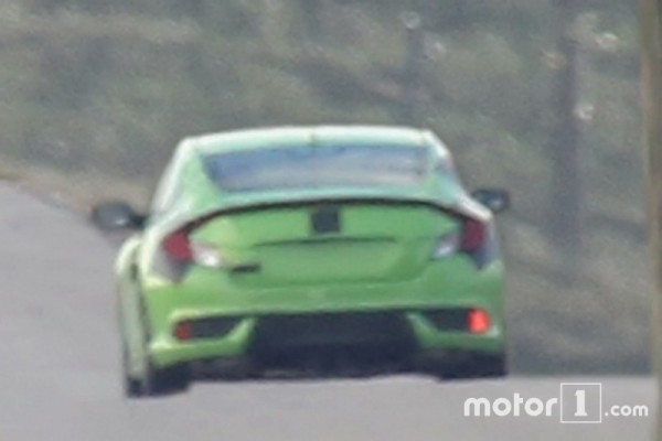 honda-civic-coupe-spy-photo (4)