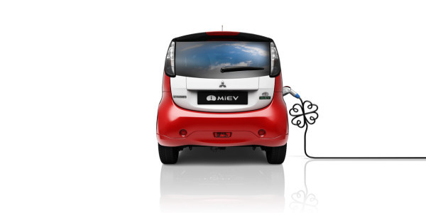 Mitsubishi-i-MiEV-2