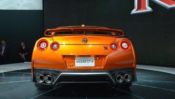 12008050851824339378