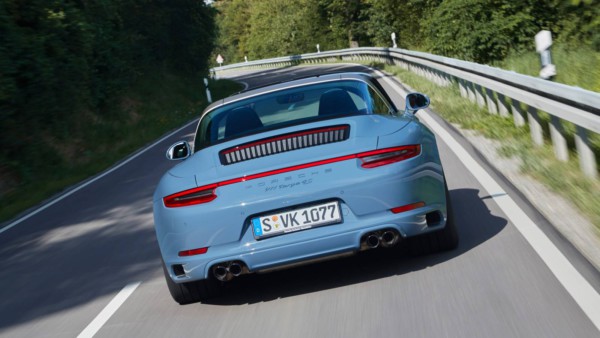 Porsche-911-Targa-4S-Exclusive-Design-Edition-9