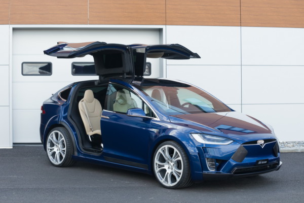 FAB Design подготовили обвес для Tesla Model X